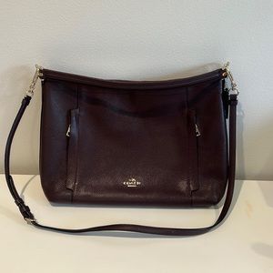 Coach Bag in Plum